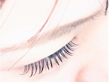 ルカ ヘアーアンドアイ(Luca)/伏し目まで可愛い