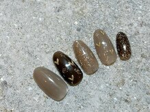 ネイルアンドアイラッシュサロン ミッタ(Mitta)/¥7400-