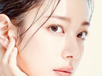 アウラヌック(AULA nook)の写真/【垢抜け美人】骨格診断付き似合わせアイブロウ×選べるまつ毛パーマorパリジェンヌでモテ可愛目元に♪