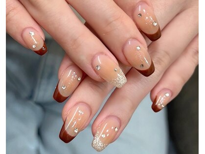 ネイルアンドアイラッシュスタジオ シュシュ(chouchou)の写真