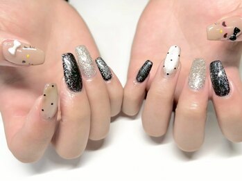 パラジェル登録サロン　NOALU &nbsp;nail salon　八尾/持ち込みアート