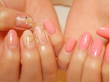 ネイルズ ララ(nails Lala)/アシメネイル。