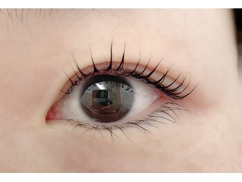 ブルーミン(Bloomin')/高保湿trまつげパーマ