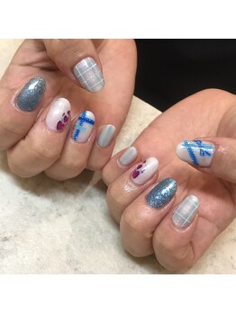 ミイネイル ブルーム(Me.nail Bloom)/◆ 推しネイル♪