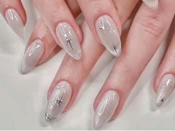 ミネットネイル 池袋(Minette nail)の写真/【高技術&モチの良さ◎】働く女性の指先を美しく彩るシンプルネイル♪ライフスタイルに合わせてご提案◎