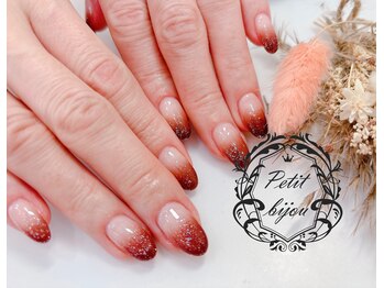 プティ ビジュー(Petit bijou)