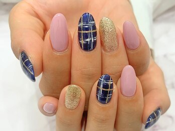 タフィーネイル 宜野湾コンベンションシティ店(TaffyNail)の写真/華やかな豪華デザイン!フット6990円~★フォトギャラリーで店内の全デザインを掲載中★