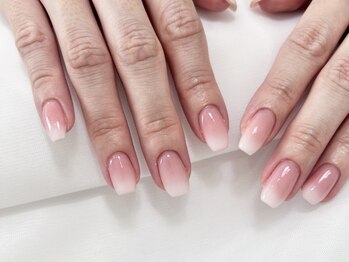 ザ ワン 本店(the One)の写真/自爪に優しいフィルイン施術でモチの良さ抜群◎爪を傷めない丁寧ケアで、美しく長持ちする指先へ導きます◇