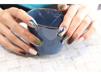 キダチ(Kidati)/大人プッチ柄ネイル