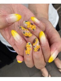 ひまわりネイル