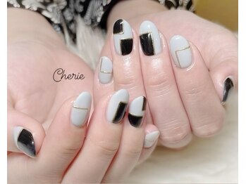 シェリエ(Cherie)/幾何学ネイル