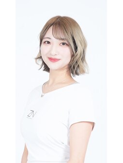 MOMOKA 店長｜全力ストレッチ 大宮東口店｜ホットペッパービューティー 