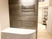 モーム 仙台駅東口店(mo-mu)