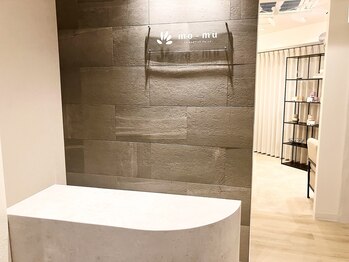 モーム 仙台駅東口店(mo-mu)