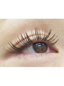 ボリュームのある目元にしたい