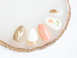 大人気チュウリップネイル