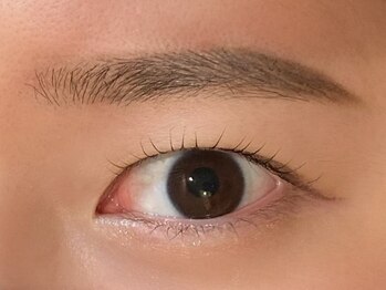 モンミニョン 千葉駅店(Mon mignon)の写真/【似合わせで一気に垢抜け】眉毛とまつげの同時施術!アイブロウWax＋パーソナルラッシュリフト¥10450/千葉