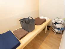 稲毛海岸オレンジ鍼灸整体院/個室ベット