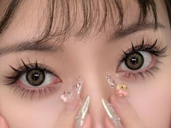 シーシーネイル 池袋店(CeCe Nail)の写真/目元に自信がないという方にも！可愛らしい理想のお目元を叶えます☆自然な付け心地でぱっちりした目元に☆