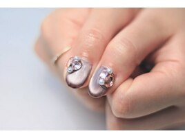 ビジューネイル