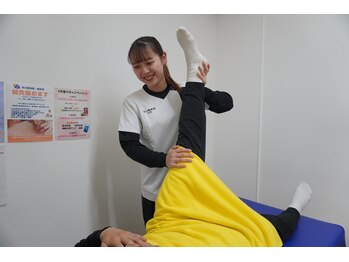 市川整骨院 つくば研究学園院の写真/研究学園駅徒歩5分/駐車場も完備◎夜20時迄営業なのでお仕事終わりにも★肩こり/腰痛改善初回20分￥2500！