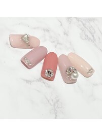 シンプルすぎず派手すぎない