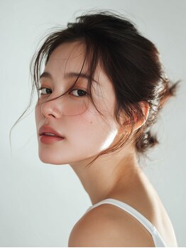 ビーアフターサロン 恵比寿本店(B<AFTER SALON)/柔らかアーチで上品な印象に