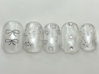 ネイルメゾン 天神店(NAIL MAISON)/落書きりぼん韓国シルバー¥4550