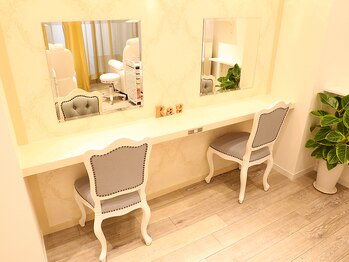 レイアイラッシュサロン 八潮店(Ray Eyelash Salon)/メイクスペース