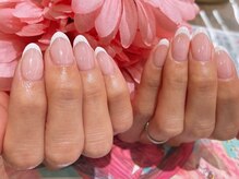 ホワイトネイル(White Nail)