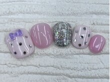 ハニービービー(Honey Bee Bee)/ドットリボンネイル