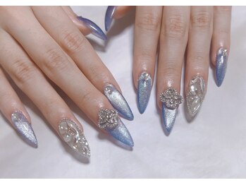 セムヤネイル(sem'ya nail)/長さだし＋フリーアート