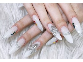 ホワイトネイル