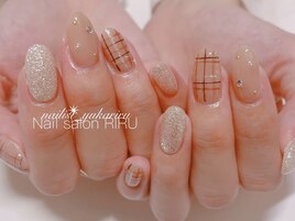 チェックネイル