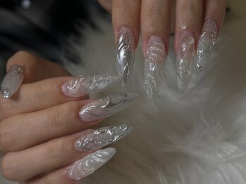 アビス(Abyss)/個性派ロングスカルプ