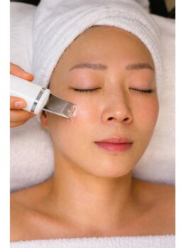 サロン リノ(salon rino)の写真/満たして、浮かせて、洗い流す！黒ずみ、角栓ごっそり毛穴リセット◎ 毛穴悩み、一度リセットしませんか？