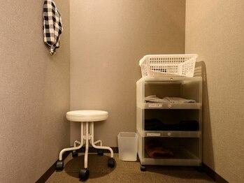 ゆるりら イオン四日市尾平店/フィッティングルーム