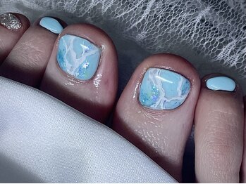 エイミーユア(Eimmy Yua)の写真/【持ち込みデザイン◎】足元まで気を抜かない！彩りある足先で気分UP♪お客様のなりたいを全力で叶えます♪