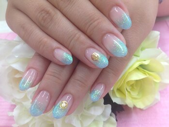 プルミエ ネイル(Premier Nail)/パステルブルーのラメグラ☆