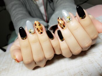 リフレッシュサロン 隠れ家/