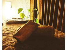 健美庵 魚町店 小倉魚町/リラックス空間の施術室