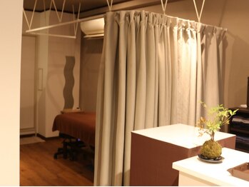 ナゴミ(nagomi)/肥後橋/マッサージ/もみほぐし