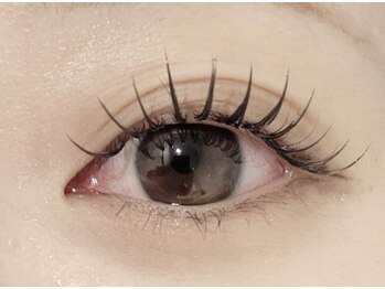 プラスエリマ 四日市(Plus Elima)/LEDエクステ 四日市