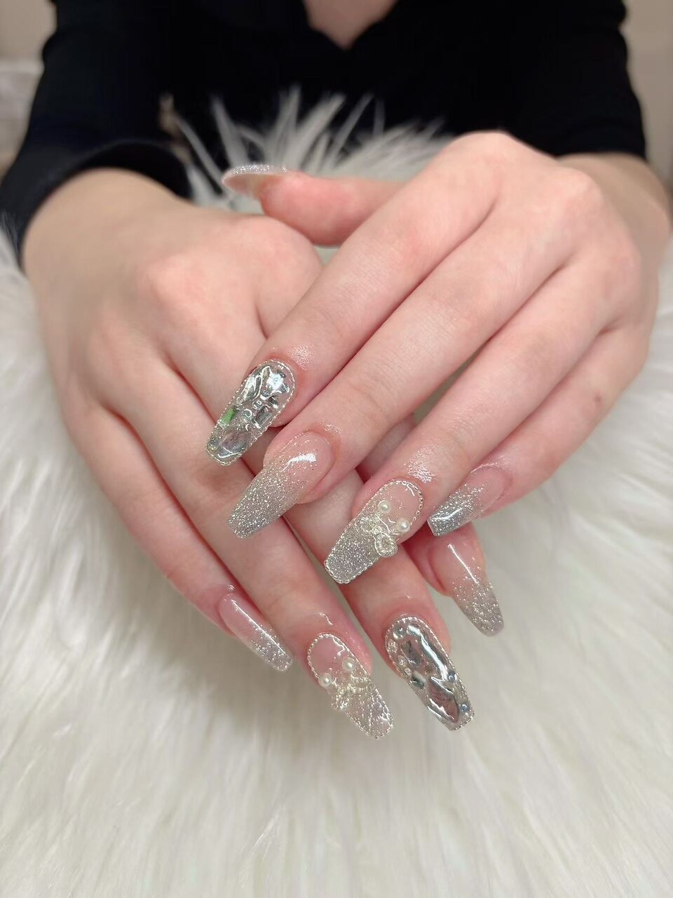 値下げ　新品レペット 38.5 (24cm) キラキラのラメ　グラデーション 値下げ新品レペット 38.5 (24cm) キラキラのラメグラデーション