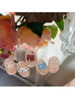 ジウェルニ(Giverny)/くまちゃんパーティー