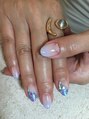 ティアラリュクス 東林間店(Tiara Luxe)&nbsp;紫陽花ネイル薄いブルーのグラデーション