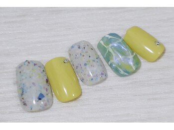 カジュアルネイル