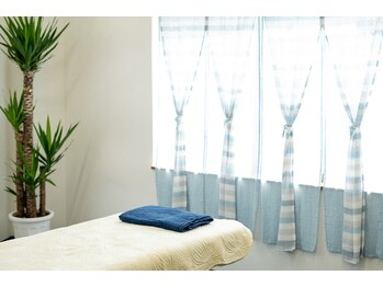 フリーストレッチング 高槻駅前店/【施術ベッド】 