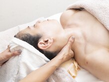 ニコリ 横浜(NICOLI)/首肩ほぐし