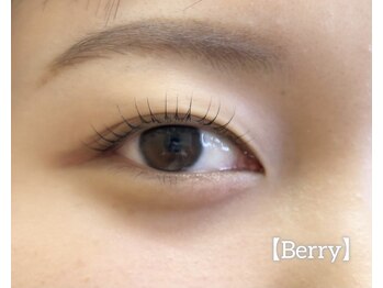 ベリー 川口店(Berry)/【眉毛専門×まつげパーマ専門】